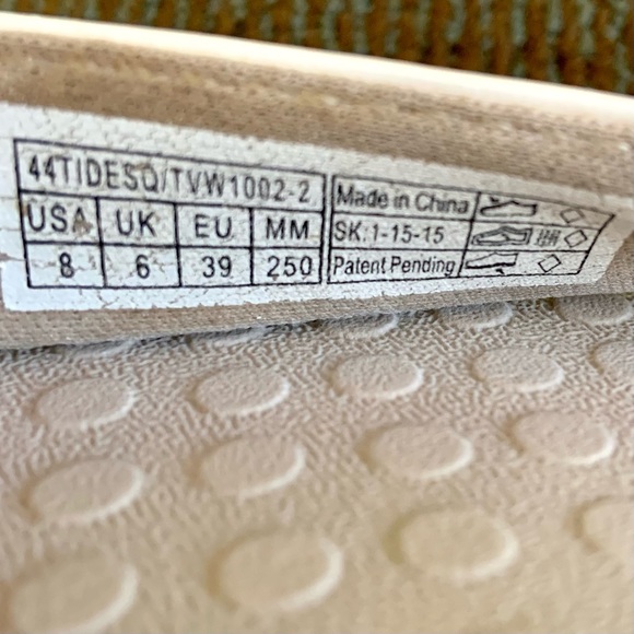 Vionic Orthaheel Cream Iridescent Sequins Tide Toe Post Thong Sandals size 8 39 - Picture 8 of 12